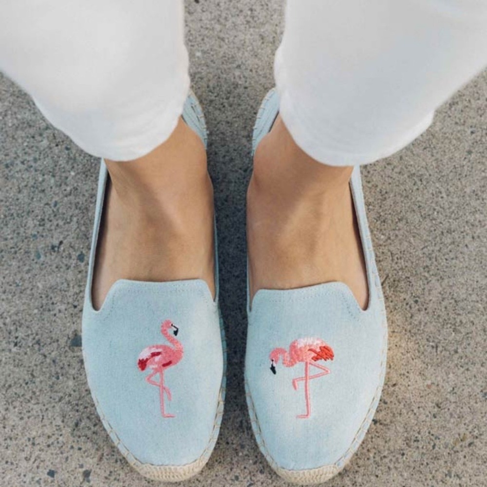 Soludos Size 6.5 Blue and Pink Flamingo Espadrilles